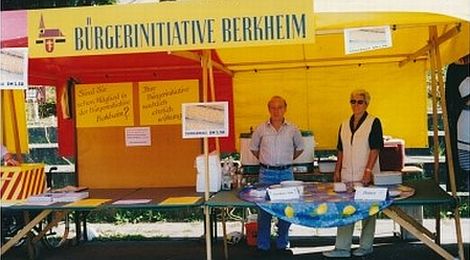 Stand der Bürgerintitative Berkheim beim Meisenfest, 1990er Jahre