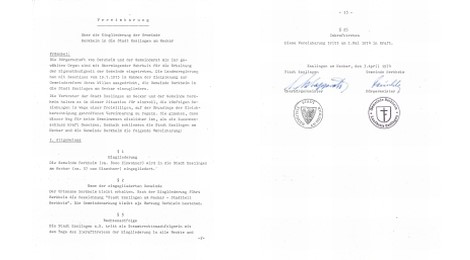 erste und letzte Seite (von 13) des von beiden Bürgermeistern unterschriebenen Eingemeindungsvertrags